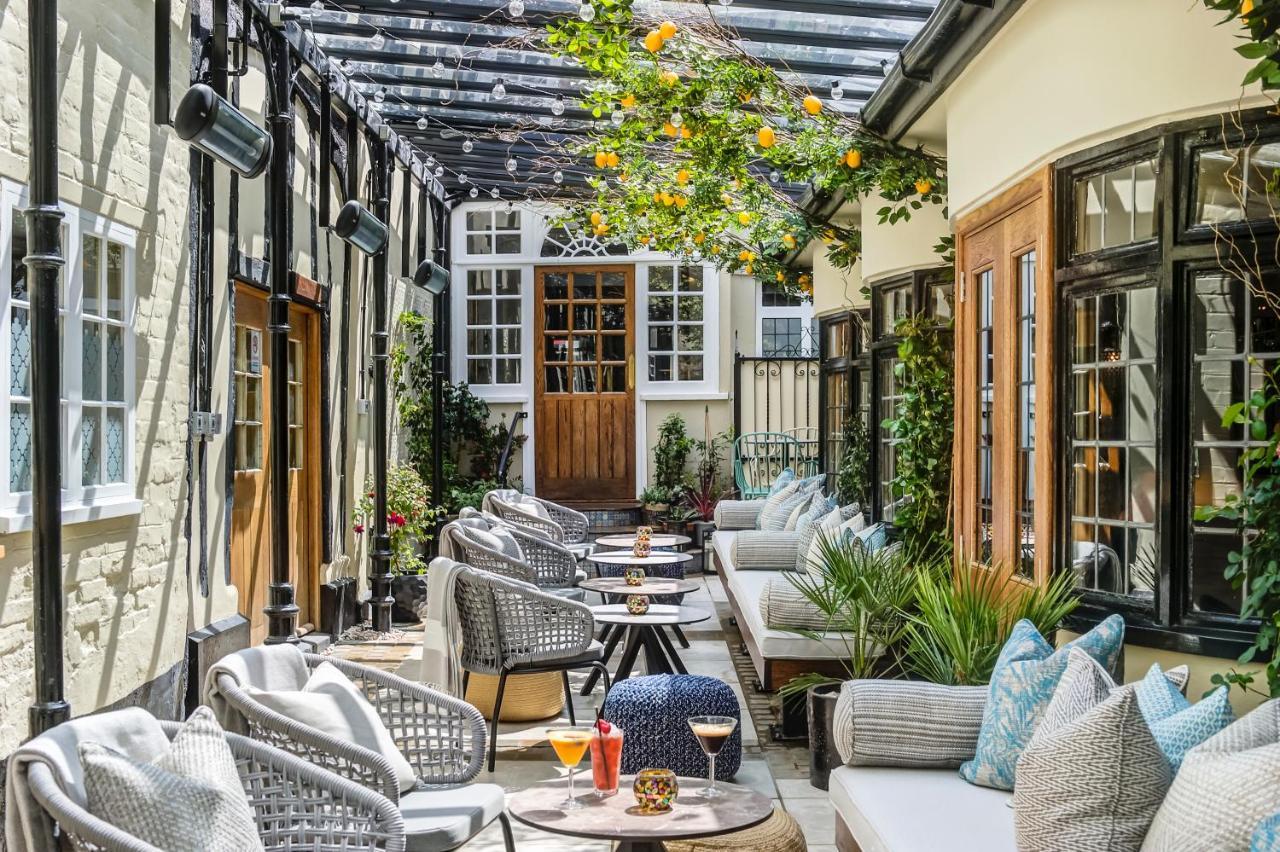 The George Hotel Колчестър Екстериор снимка