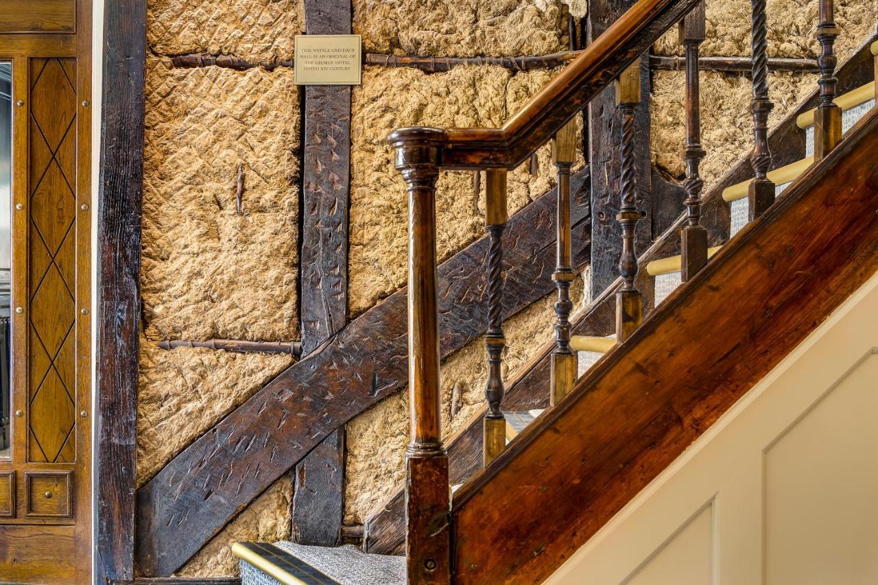 The George Hotel Колчестър Екстериор снимка