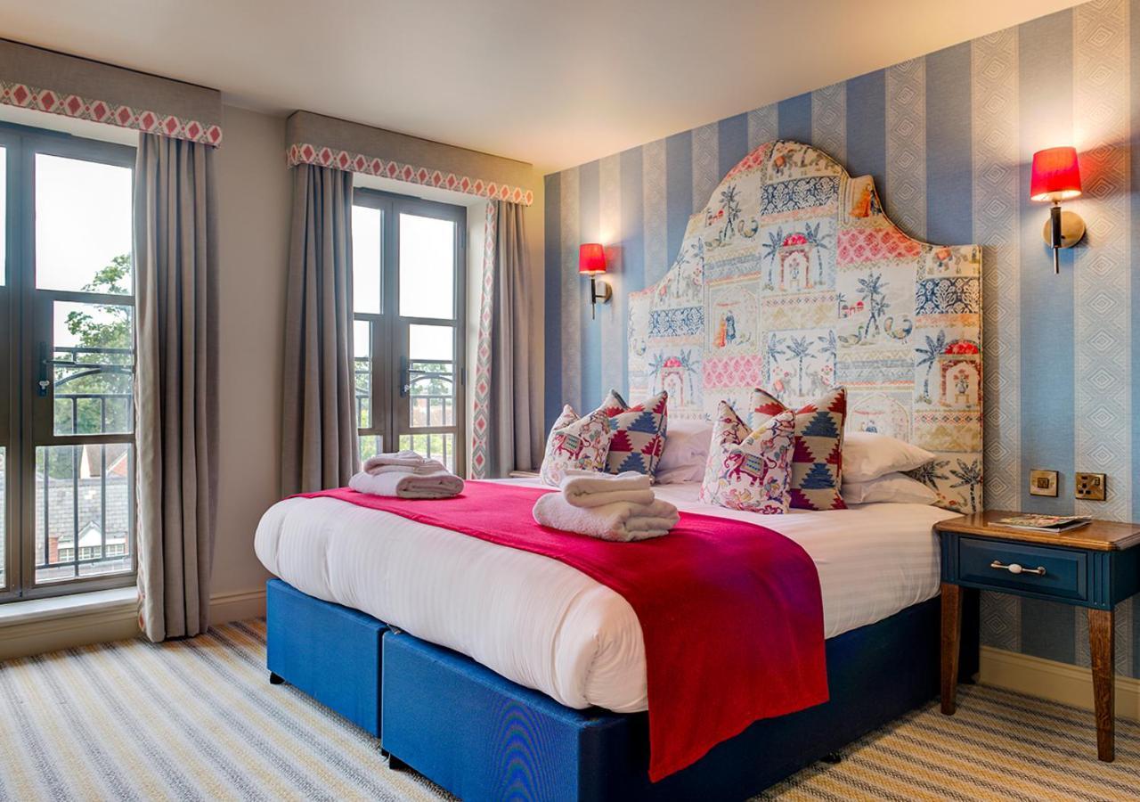 The George Hotel Колчестър Екстериор снимка