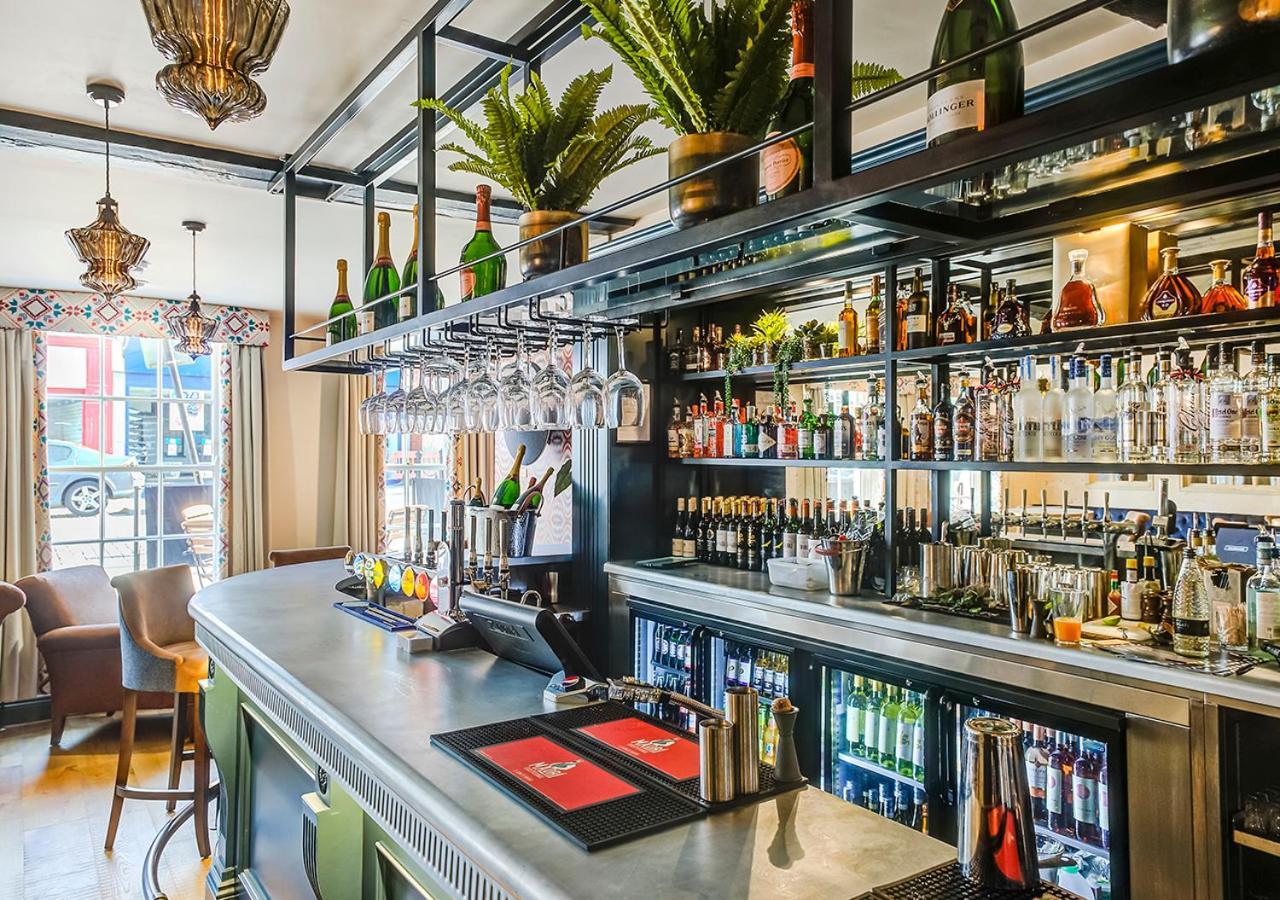 The George Hotel Колчестър Екстериор снимка