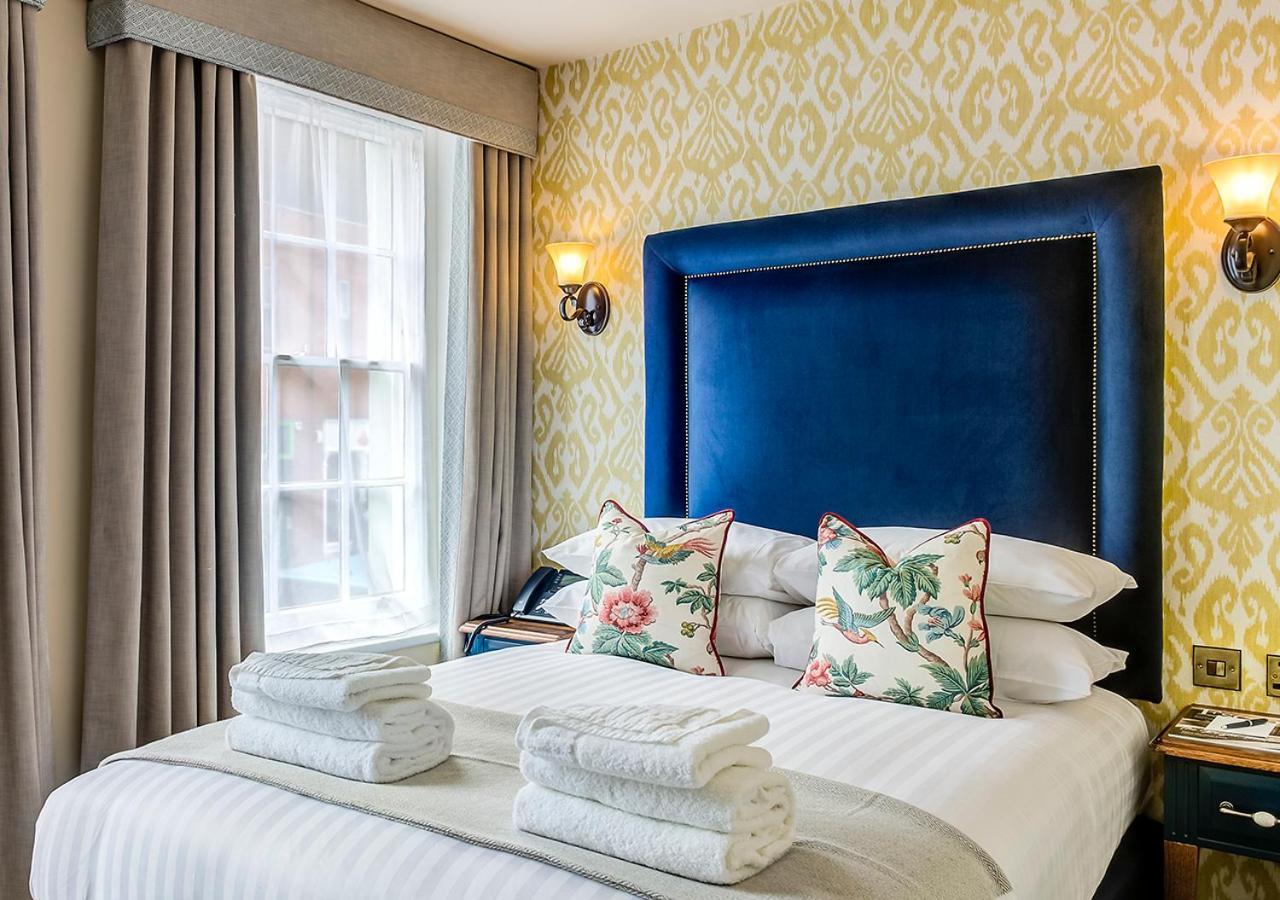 The George Hotel Колчестър Екстериор снимка