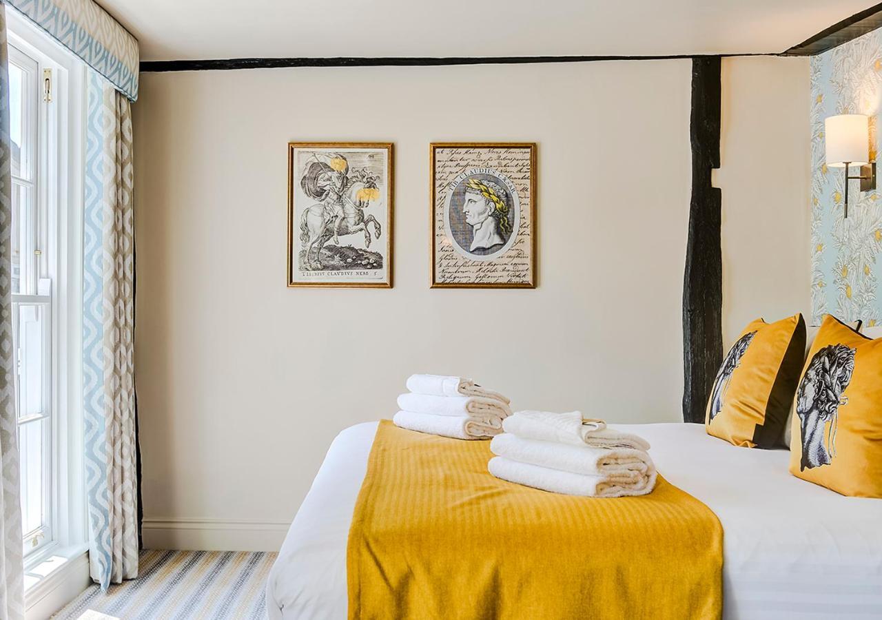 The George Hotel Колчестър Екстериор снимка